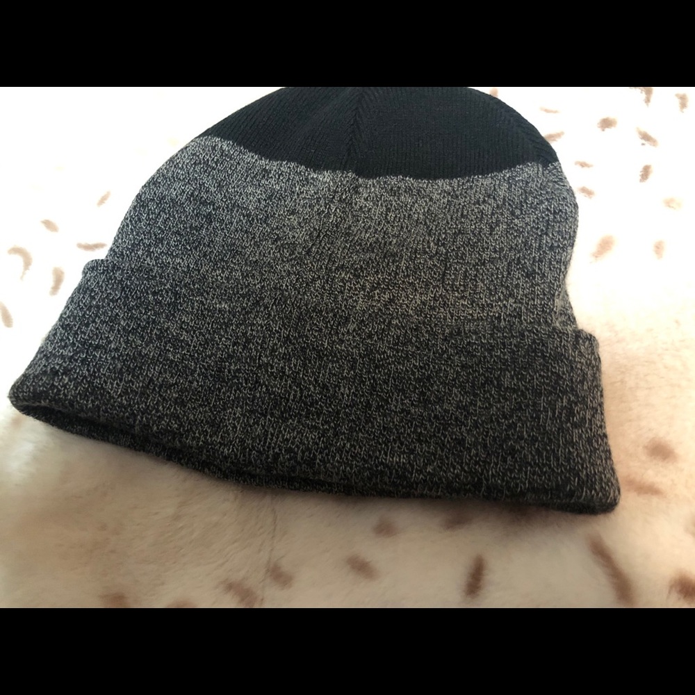 Men’s Kenneth Cole Reaction beanie 3/30